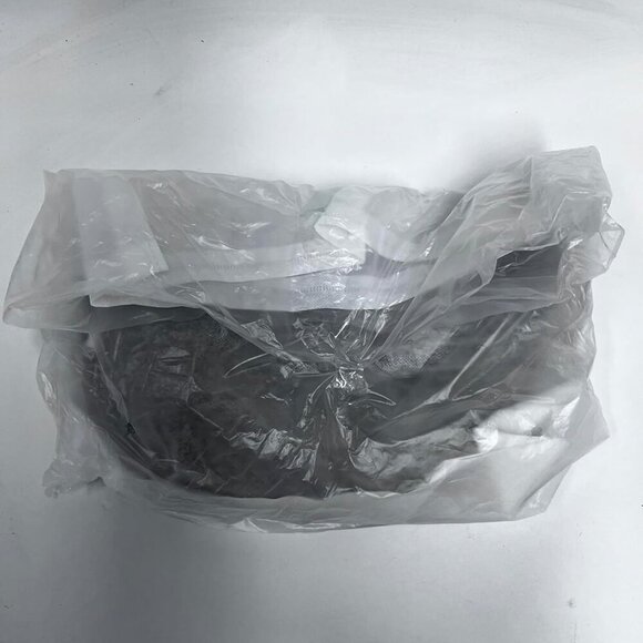 Elegant Faux Leather Crossbody Sling Bag with Adjustable Straps for Women - Picture 9 of 13